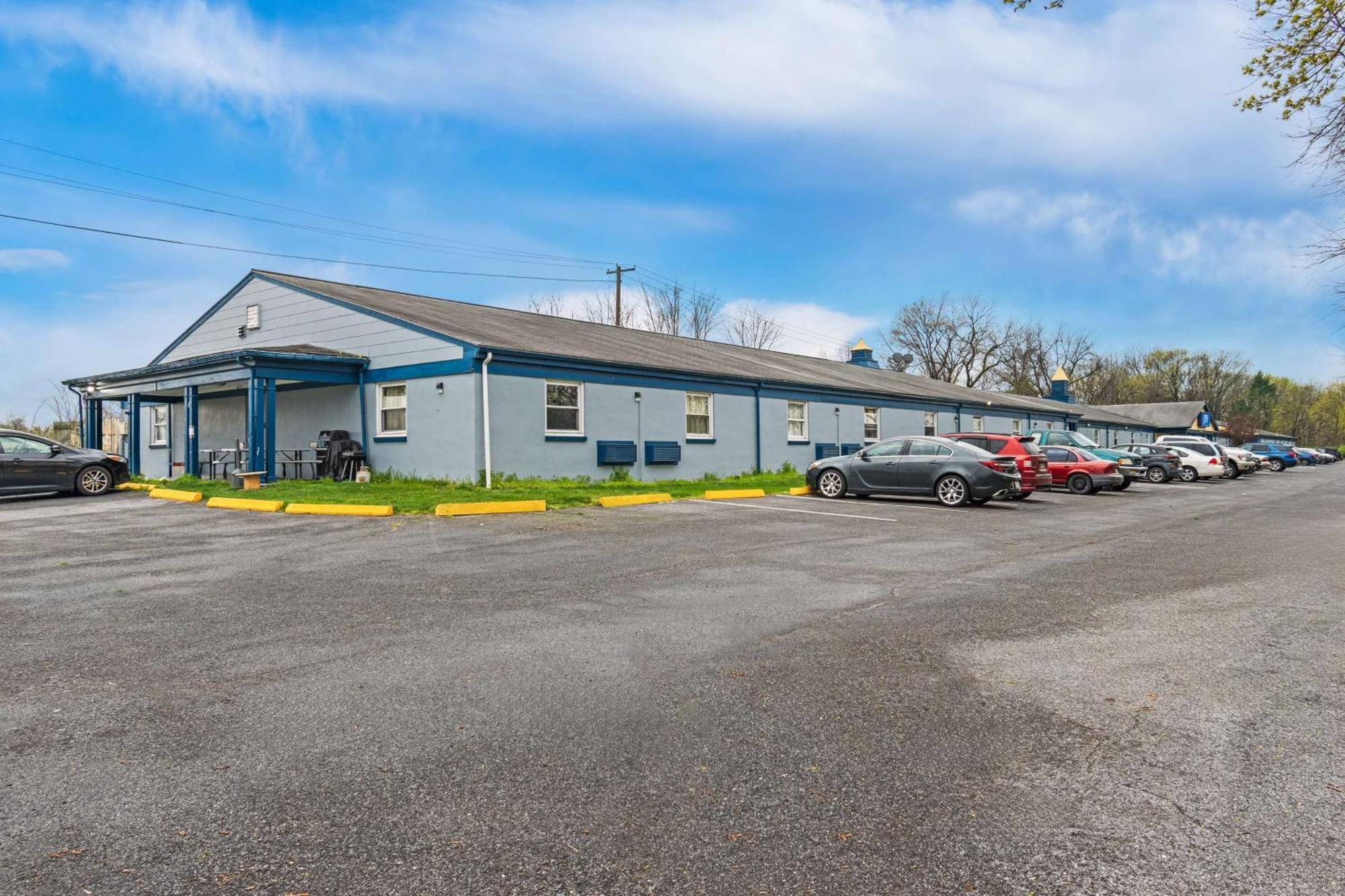 Americas Best Value Inn Carlisle Εξωτερικό φωτογραφία